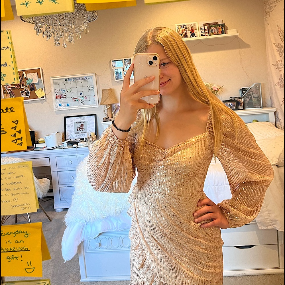 Double Crazy All Over Sequin Gold Party Dress | Color: Gold | Woman’s Small
